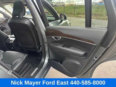 2019 Volvo XC90 T6 Momentum