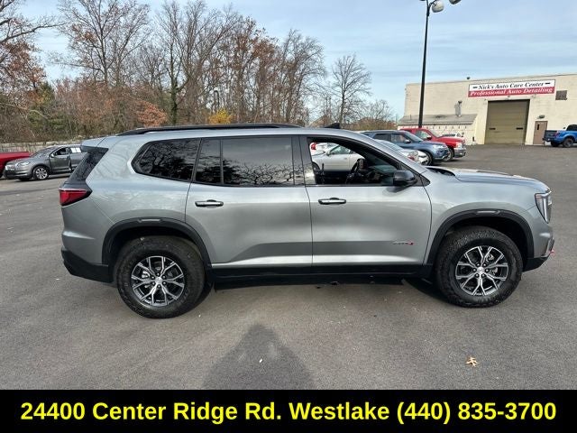 2024 GMC Acadia AT4