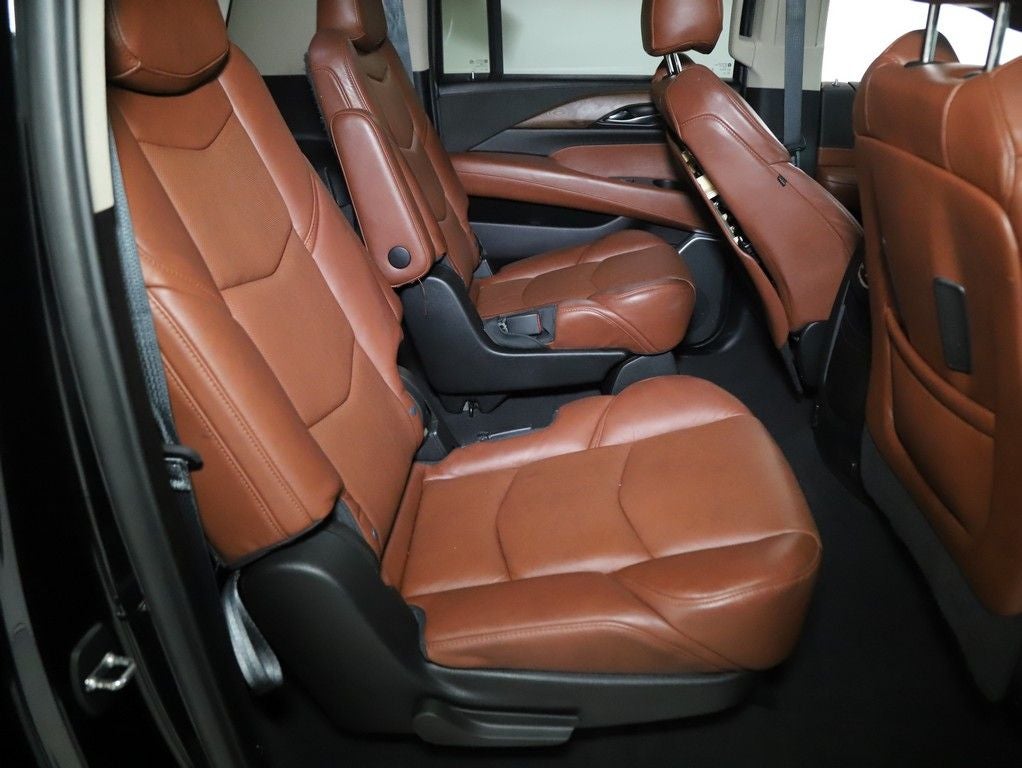 2019 Cadillac Escalade ESV Luxury