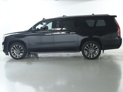 2019 Cadillac Escalade ESV Luxury