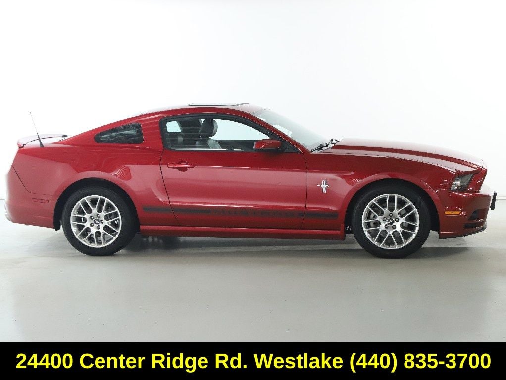 2013 Ford Mustang V6 Premium