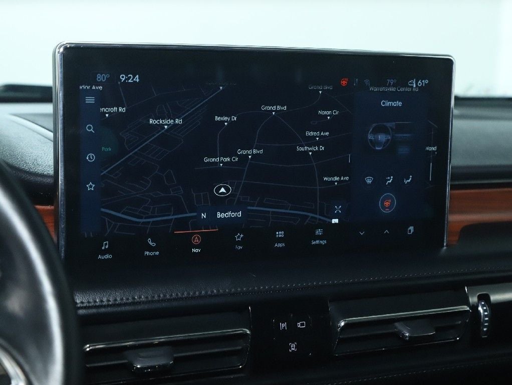 2022 Lincoln Nautilus Reserve