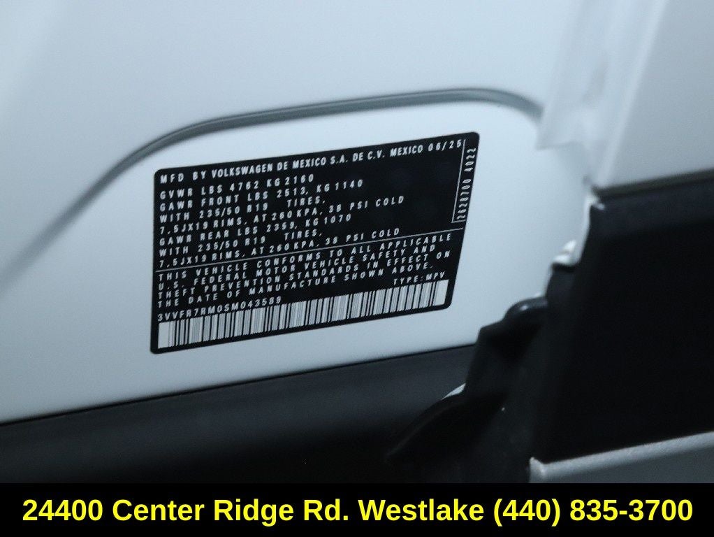 2025 Volkswagen Tiguan 2.0T SE