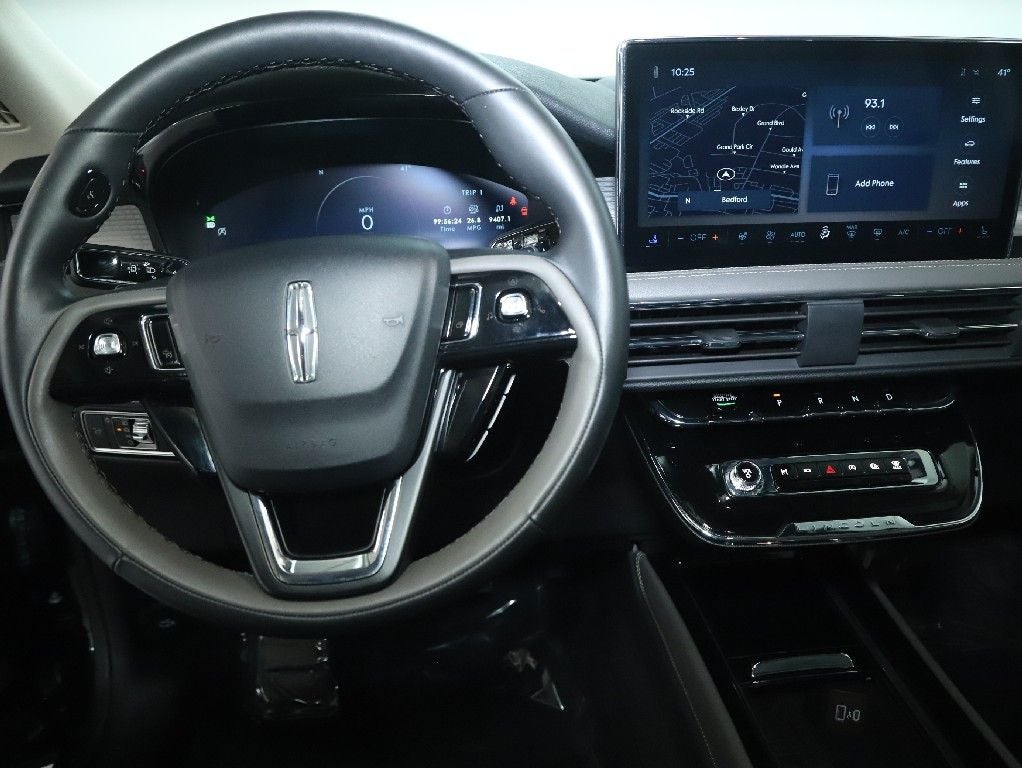 2023 Lincoln Corsair Standard