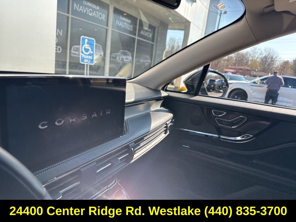 2023 Lincoln Corsair Standard