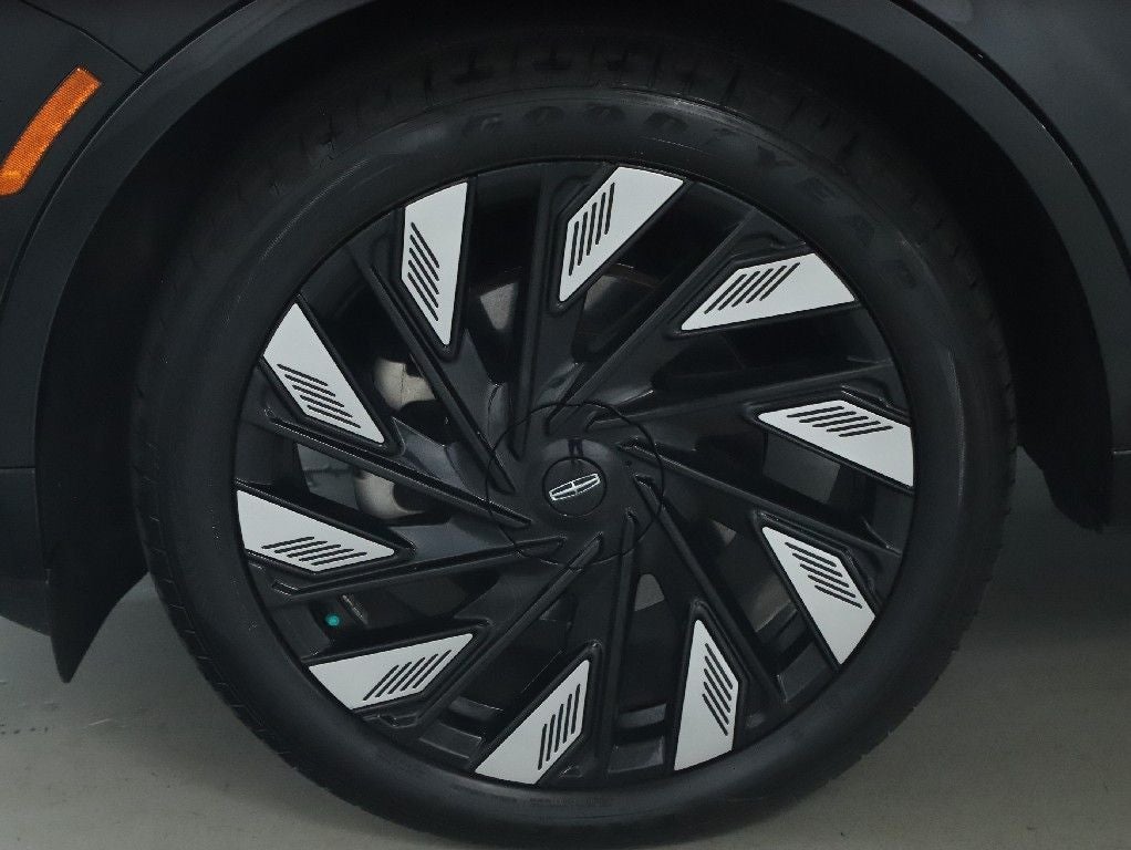 2024 Lincoln Nautilus Black Label