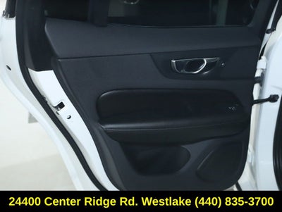 2022 Volvo S60 Recharge Plug-In Hybrid T8 R-Design Expression