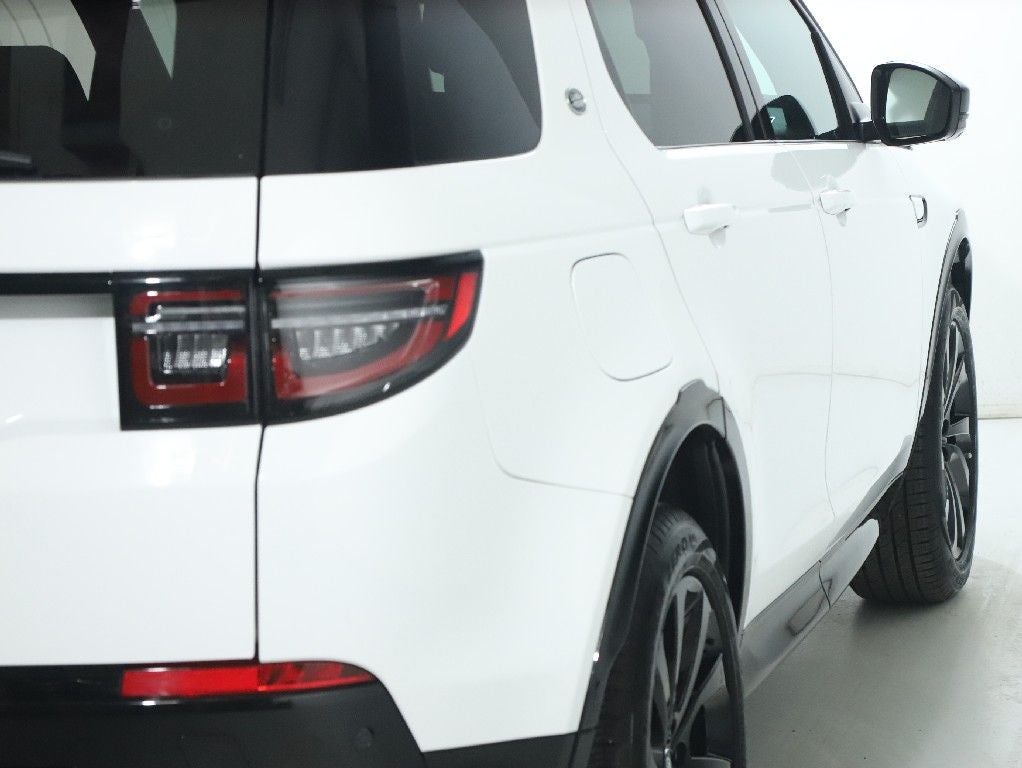 2024 Land Rover Discovery Sport SE