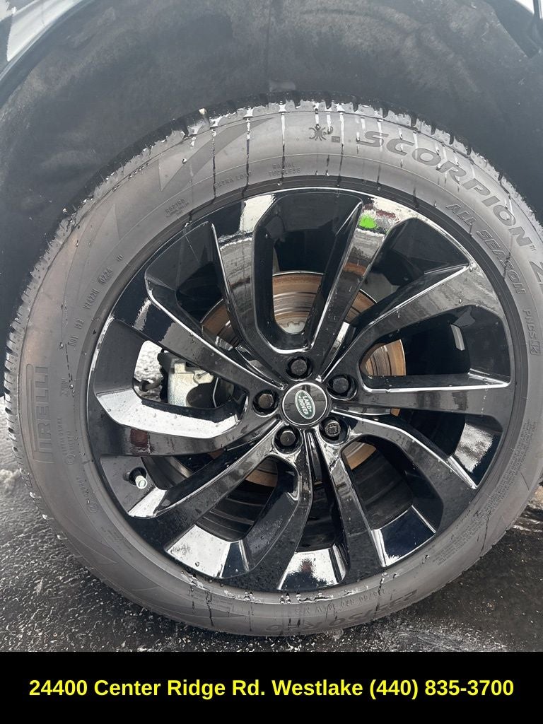 2024 Land Rover Discovery Sport SE