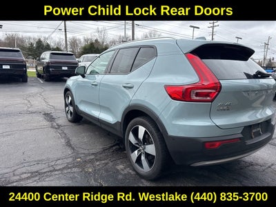 2019 Volvo XC40 Momentum