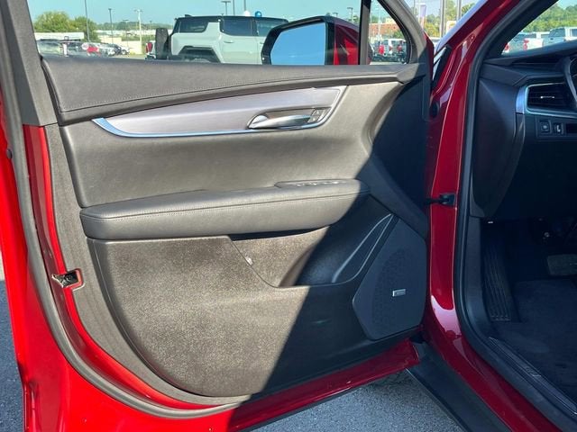 2023 Cadillac XT5 Luxury