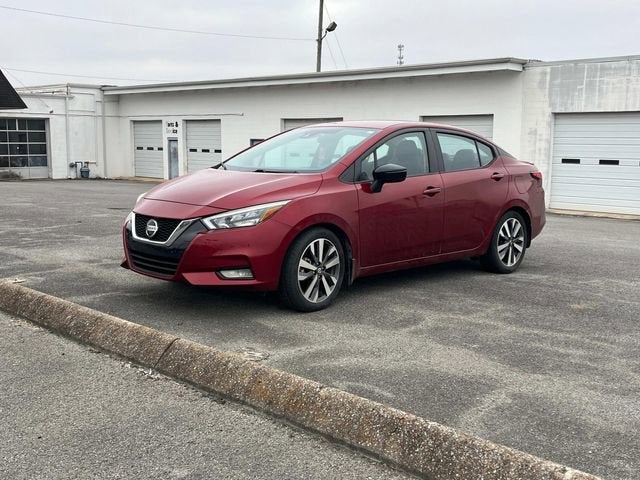 2020 Nissan Versa SR