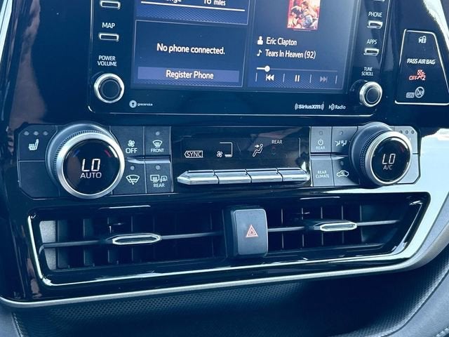 2021 Toyota Highlander XLE