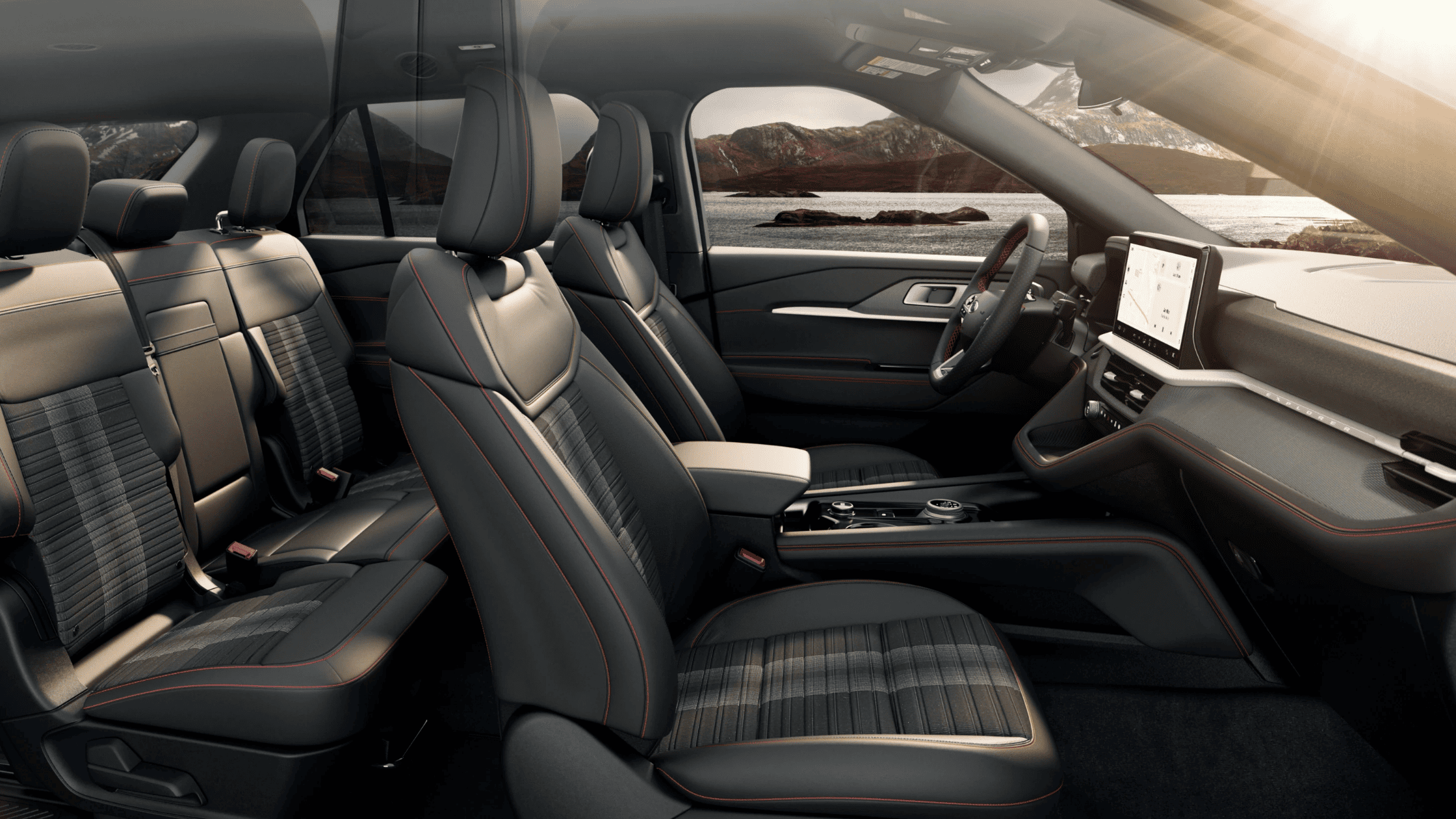 Interior Cabin Systems and Functional Features of the 2025 Ford Explorer®, highlighting its advanced design and functionality